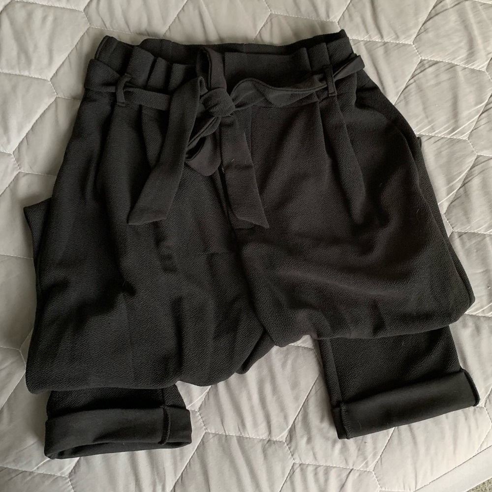 SHEIN Paperbag Waist Cuffed Pants Size L